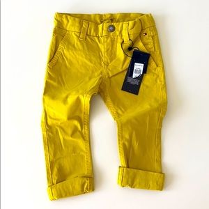 NWT Tommy Hilfiger Mustard Chinos